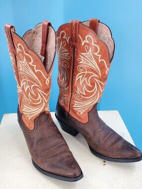 Ariat leather cowboy boots 7.5